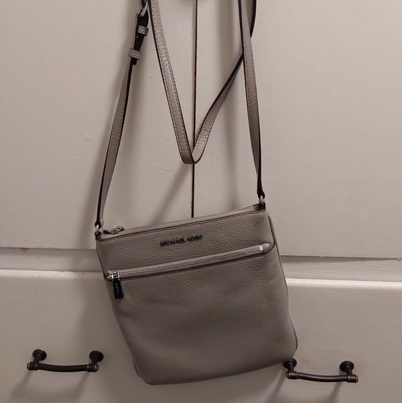 MICHAEL Michael Kors Handbags - Michael Kors purse